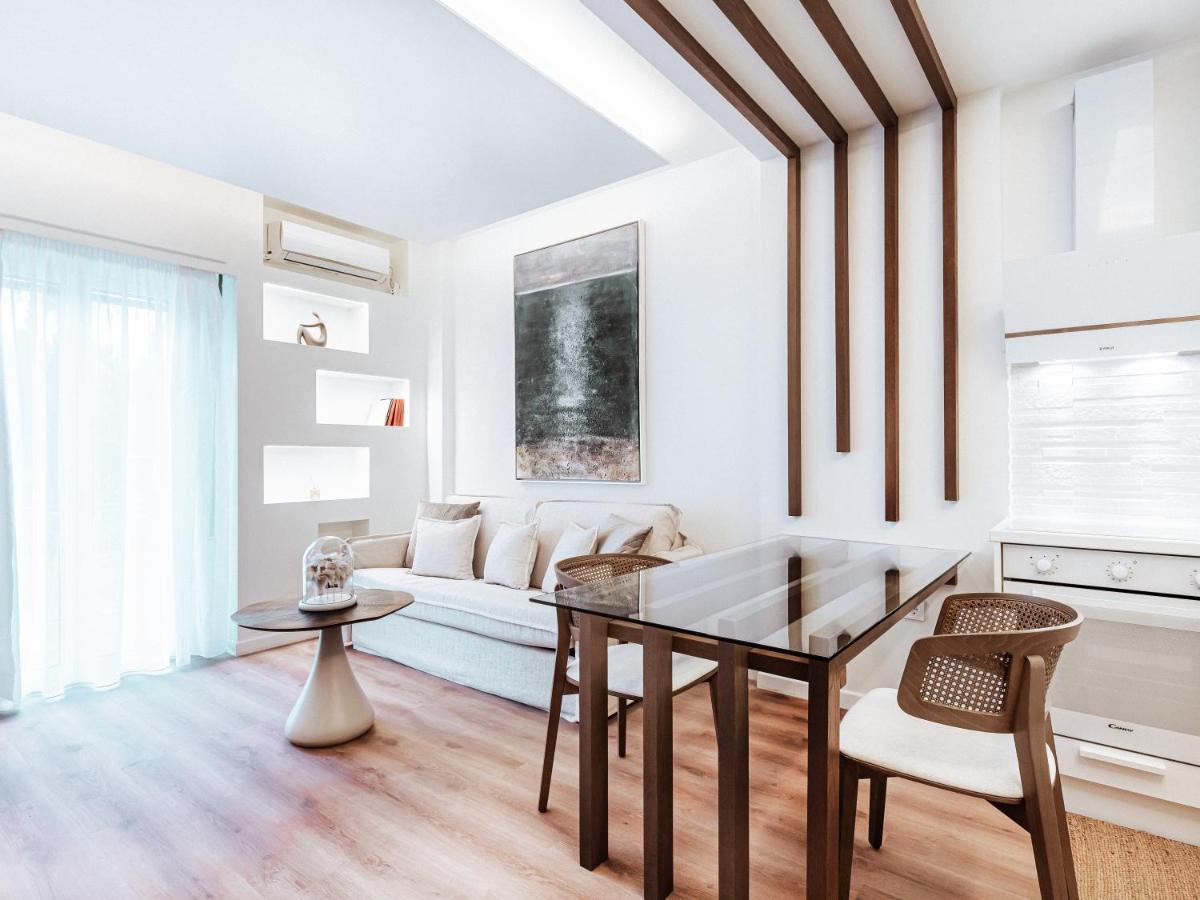 Luxury Apartment In The Heart Of The City - 1Br Athens Luaran gambar