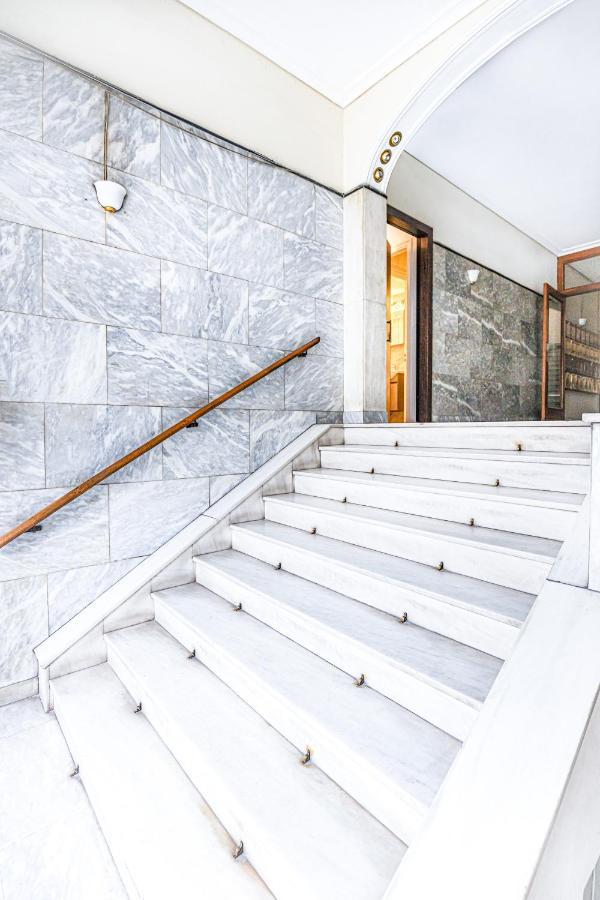 Luxury Apartment In The Heart Of The City - 1Br Athens Luaran gambar