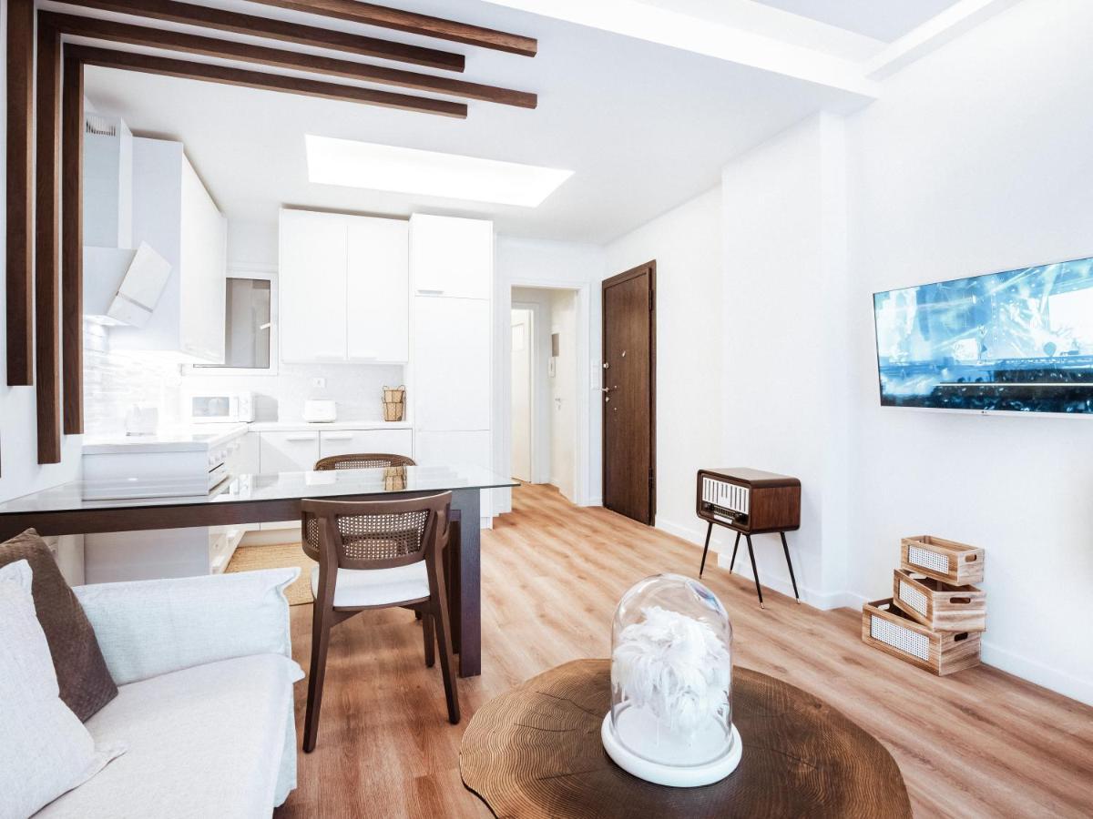 Luxury Apartment In The Heart Of The City - 1Br Athens Luaran gambar
